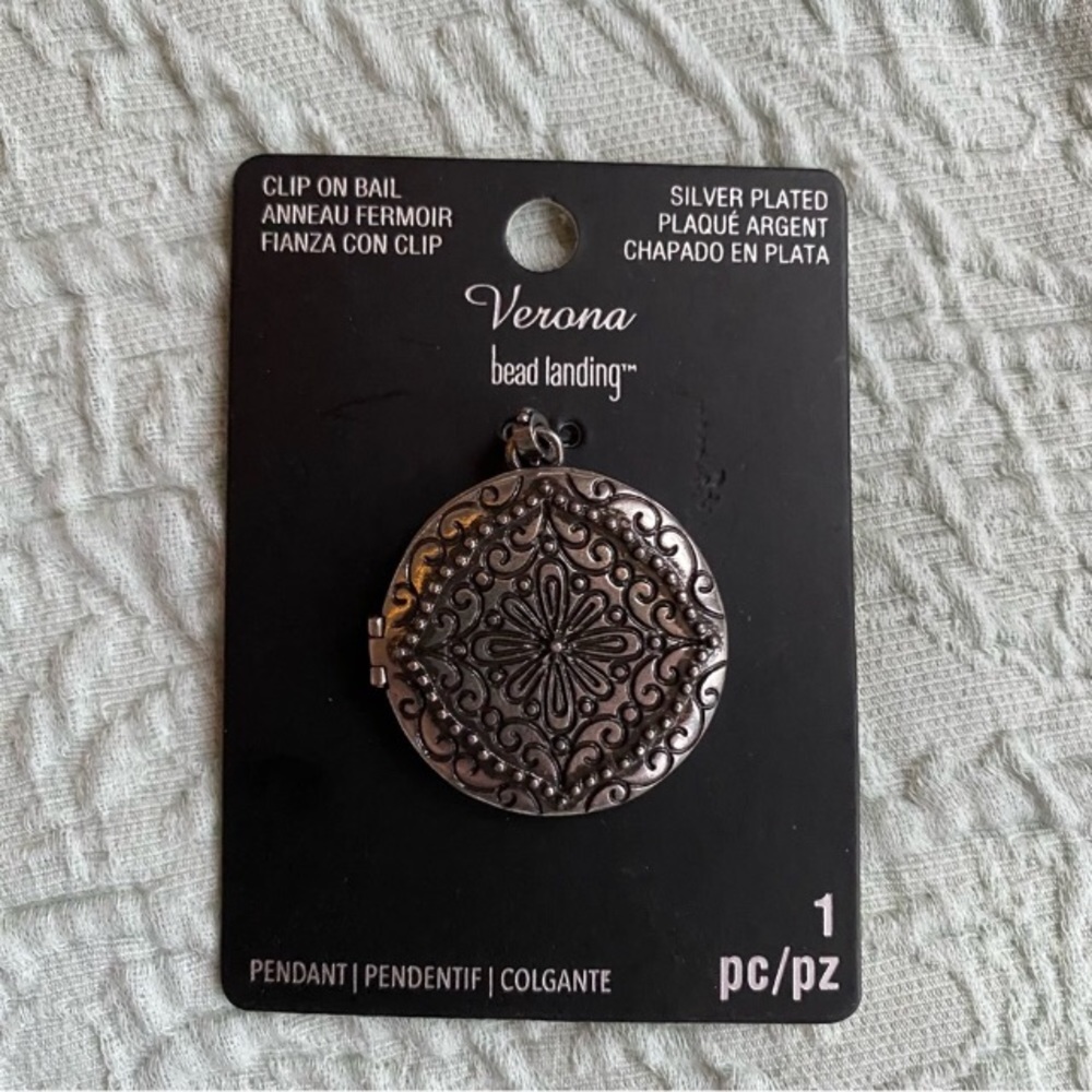 NEW Silver Pendant Locket Clip on Bail